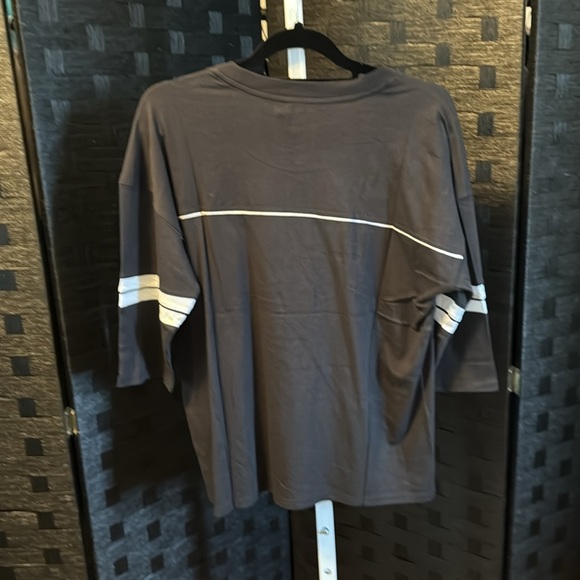 *SALE* Tavik Staycation Staples 3/4th Sleeve Tee with Striped Accents Small - Picture 5 of 5